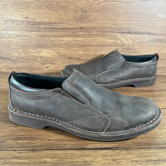 CLARKS Brown Leather Round Toe Loafers Shoes Men’s Size 12 - Picture 1 of 10